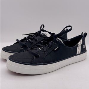 Sperry Women's Crest Vibe BIONIC® Sneaker Navy blue sz9